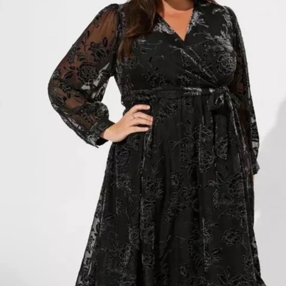 Floral Black Wrap Dress - Picture 2 of 2
